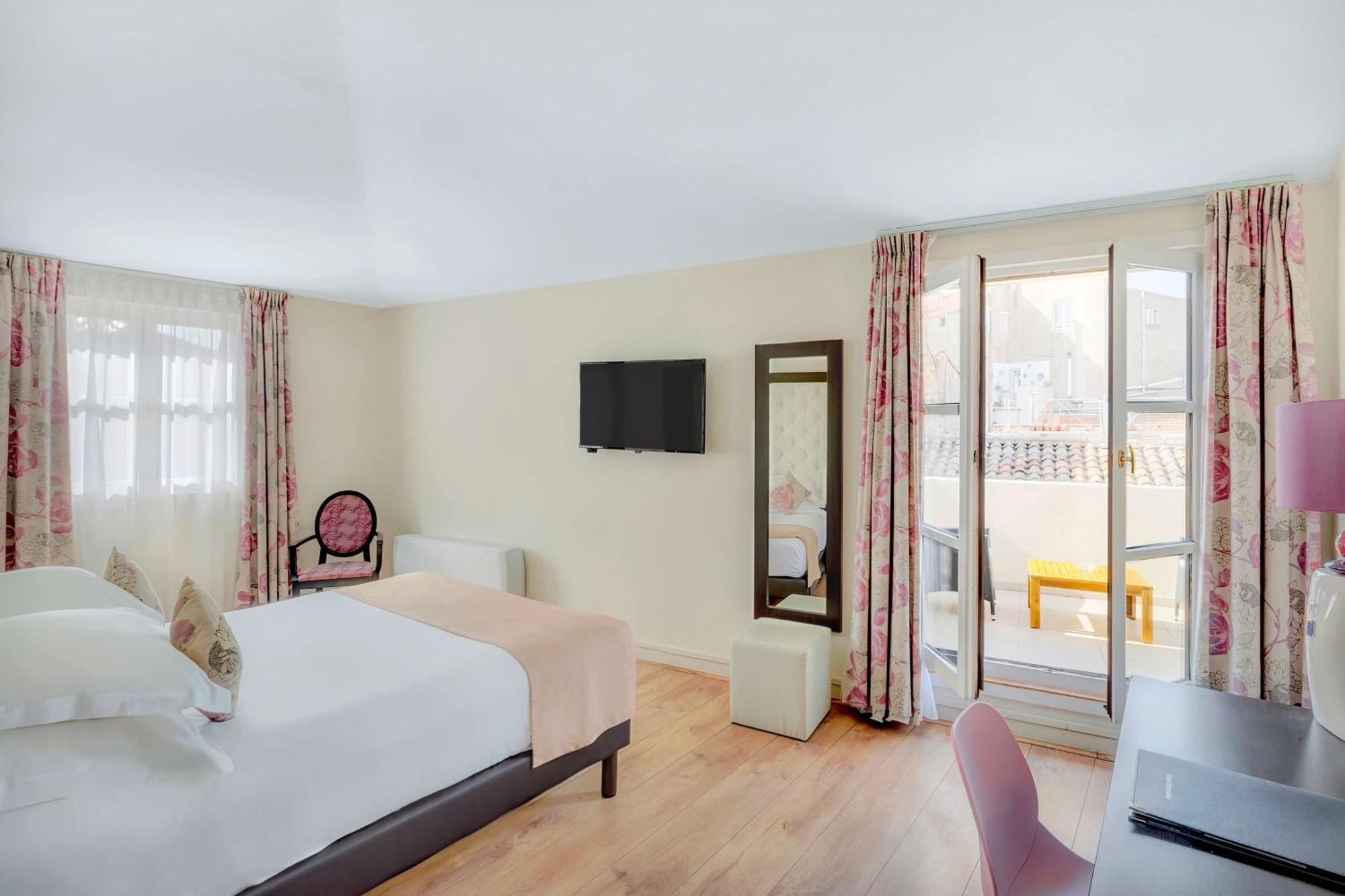 Chambre Lit Queen-Size Prestige